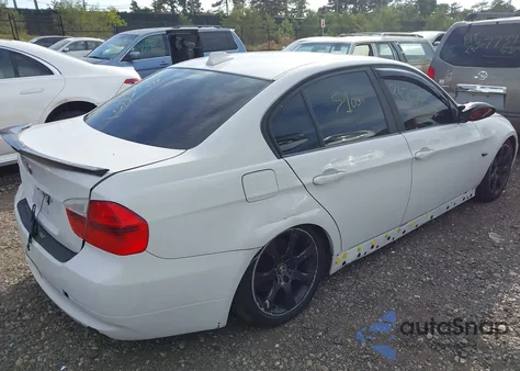 2006 BMW 325I z USA, uszkodzony, nr VIN WBAVB13516KX40423